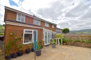 Rear elevation and garden- click for photo gallery
